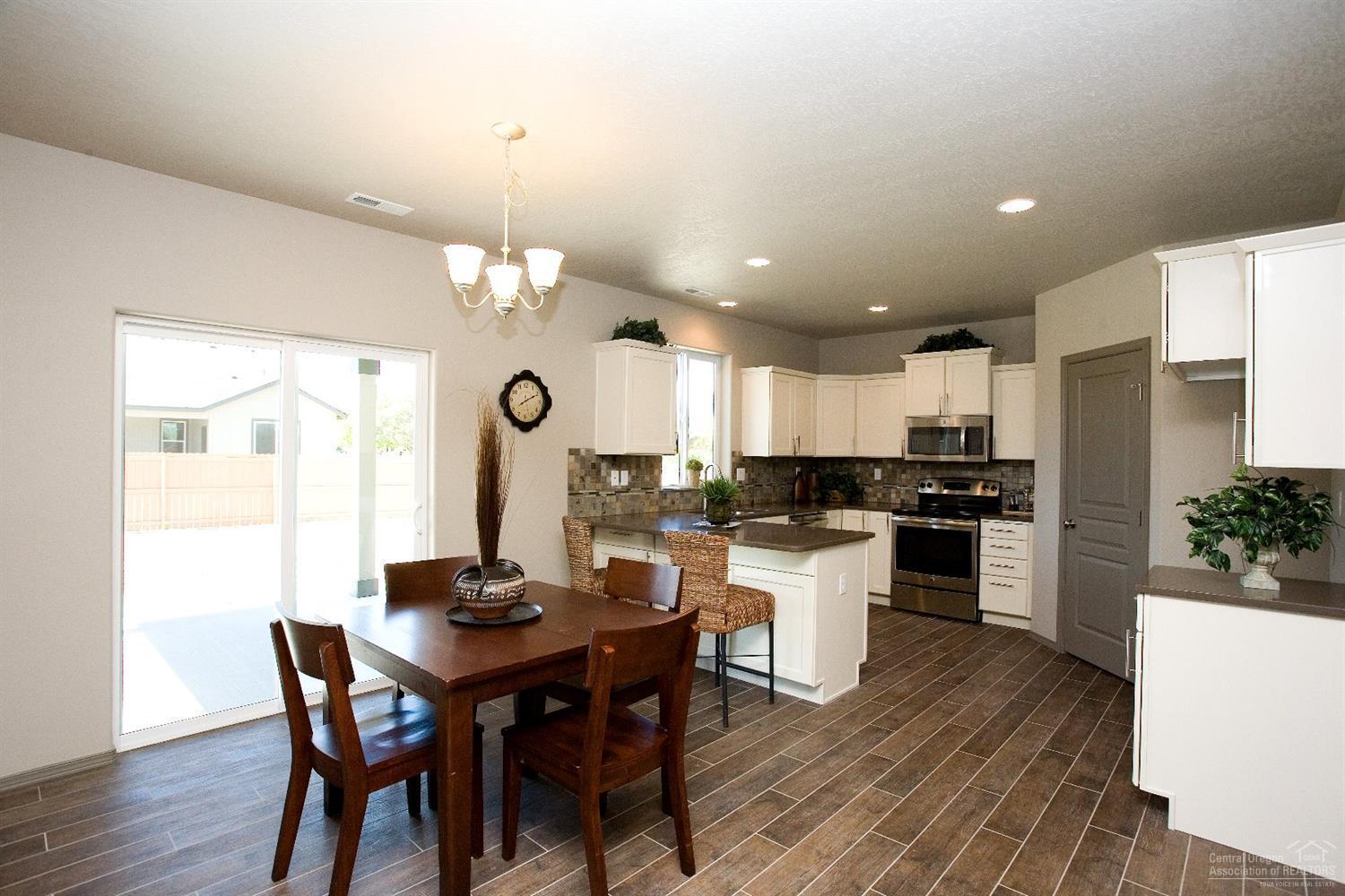 Maple Meadows - Residential