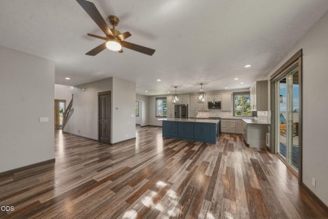 Tiny photo for 2484 SW 39th Street, Redmond, OR 97756 (MLS # 220223090)