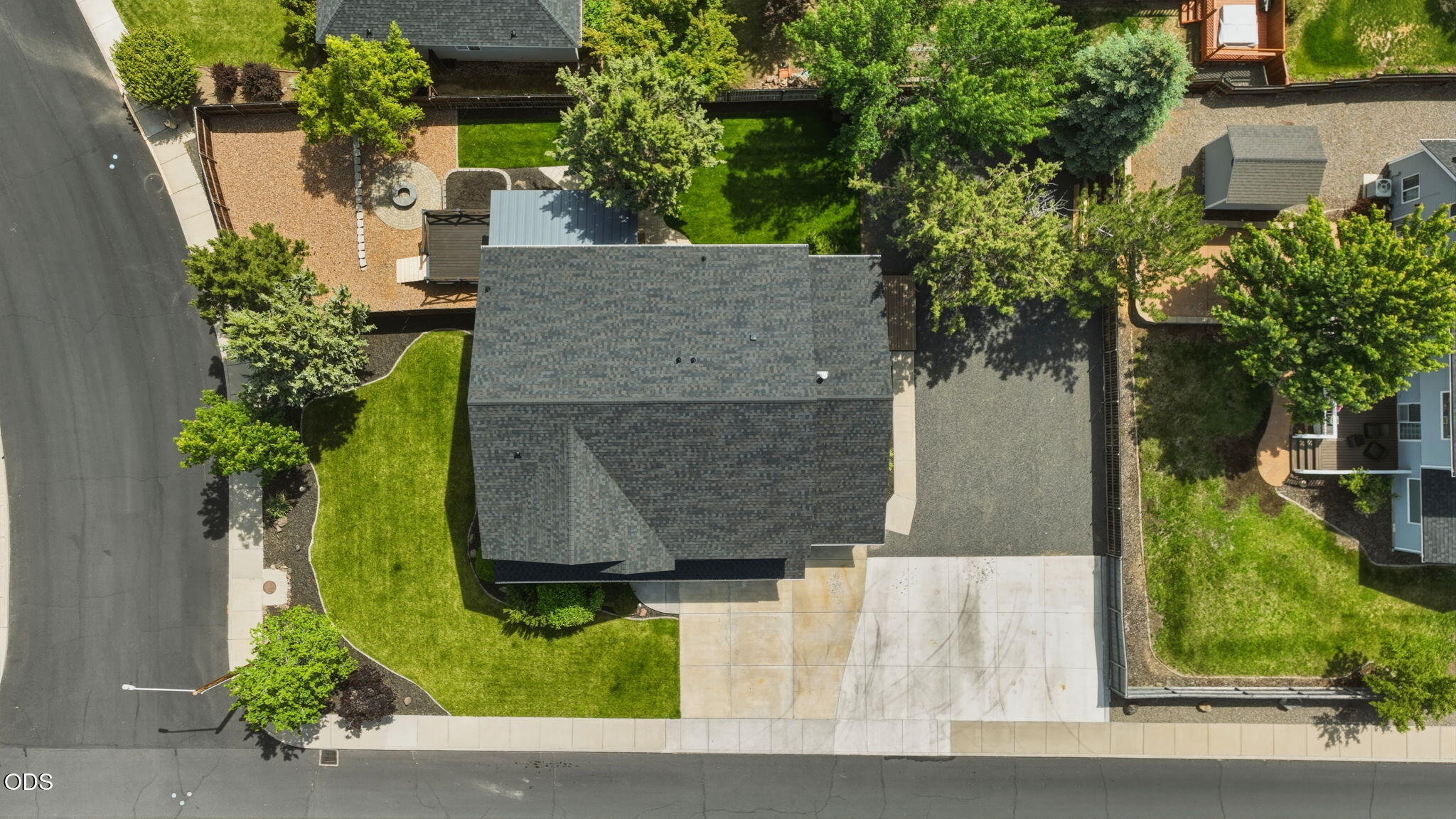 2484 SW 39th Street