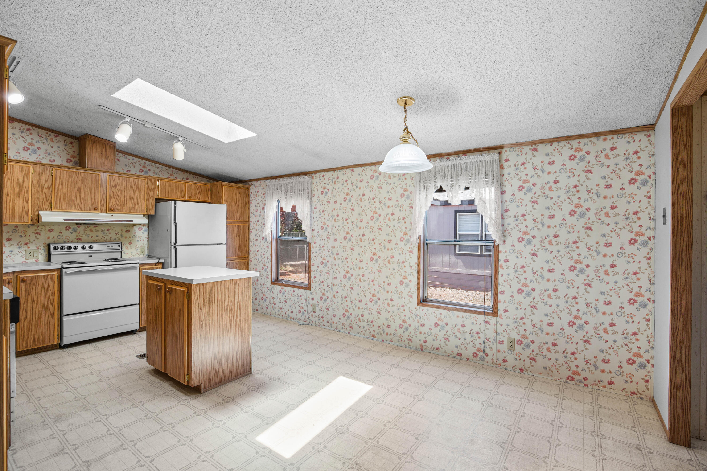 Myra Lynne Mobile Home Community - Residential