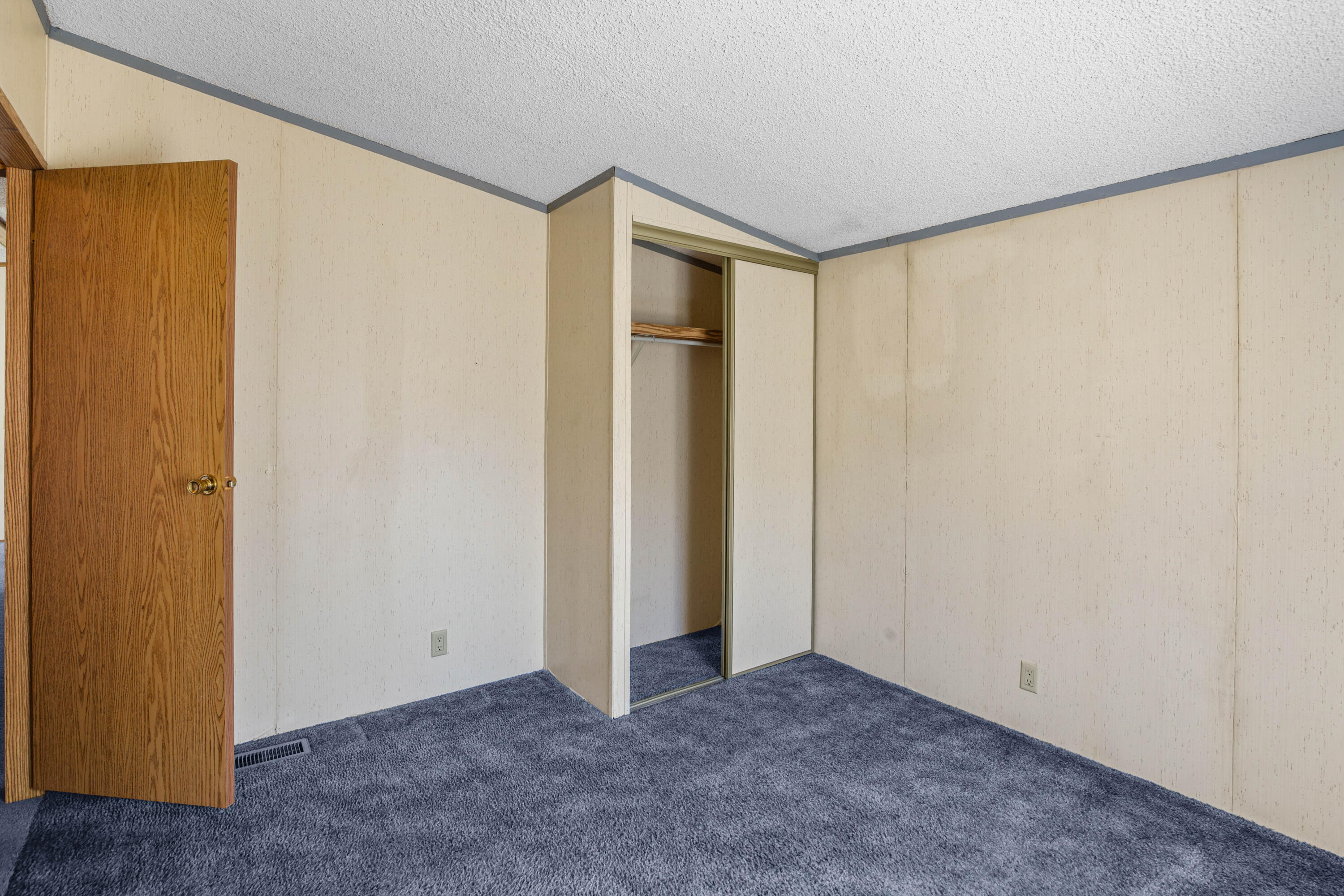 Myra Lynne Mobile Home Community - Residential