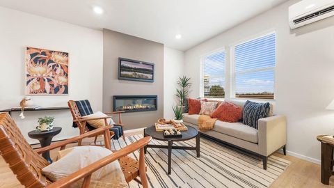 Tiny photo for 62620 NE Lawler Place, Bend, OR 97701 (MLS # 220212383)