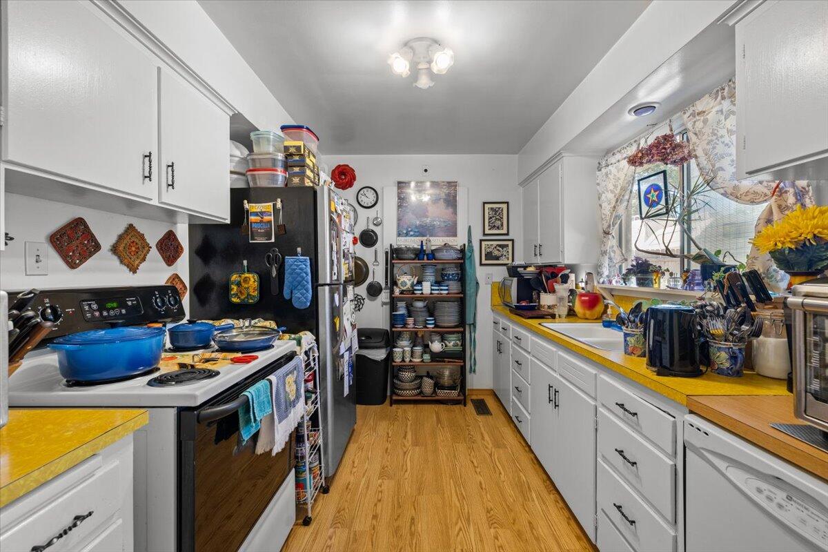 Tuttles Third Addition - Residential Income