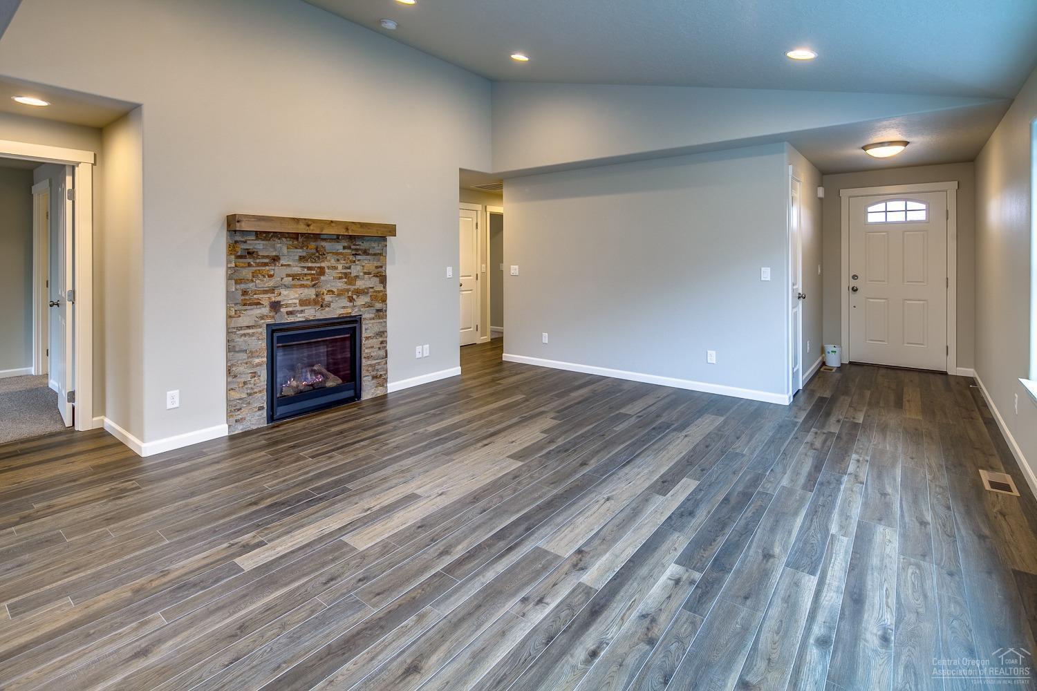 Fieldstone Crossing - Residential