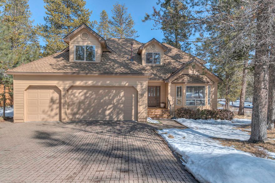 Beautiful 4 bed 3 bathroom home centrally located in Sunriver, perfect for the summer when you want to bike or drive to the pool or Sunriver mall.  An open floor plan that features clear cedar vaulted ceilings, quartz counter tops, natural gas fireplace and beautiful floors.  Tan Oak is a unique home that also has a 3 car garage, perfect for a work shop or extra storage with lock off options.  Located near Circle 10 and by the bike paths that will give you and your guests easy accessibility to the 33 miles of bike trails located through out Sunriver.  Stop by and see this amazing home that will be perfect for you and your family. The SHARC assessment is paid in full.  New roof installed in 2019.