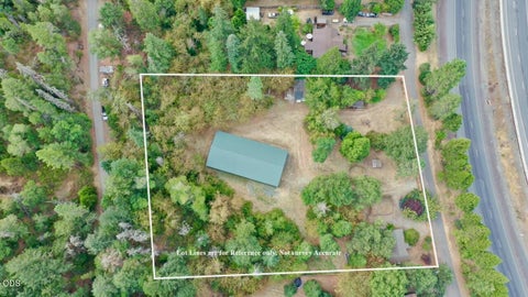 Tiny photo for 122 Sunny Valley Loop, Wolf Creek, OR 97497 (MLS # 220227492)