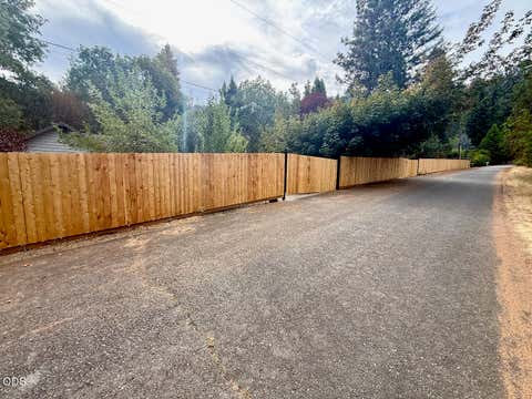 Tiny photo for 122 Sunny Valley Loop, Wolf Creek, OR 97497 (MLS # 220227492)