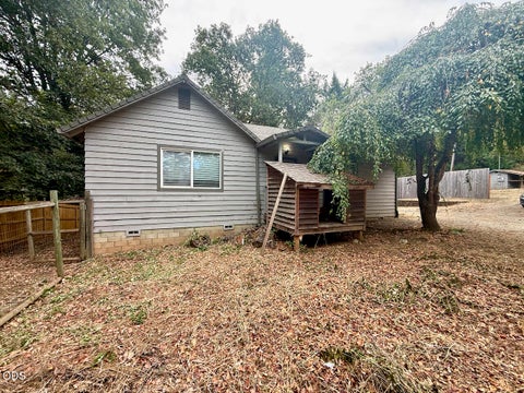 Tiny photo for 122 Sunny Valley Loop, Wolf Creek, OR 97497 (MLS # 220227492)