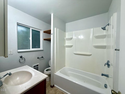Tiny photo for 122 Sunny Valley Loop, Wolf Creek, OR 97497 (MLS # 220227492)