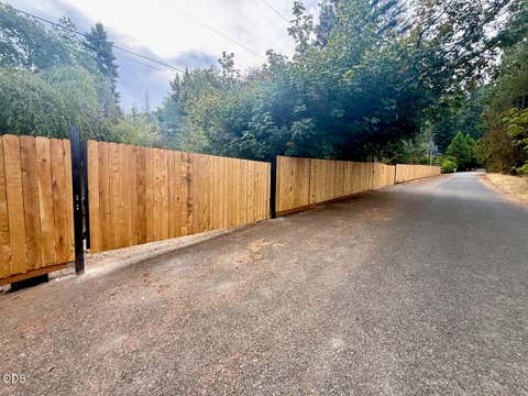 Tiny photo for 122 Sunny Valley Loop, Wolf Creek, OR 97497 (MLS # 220227492)