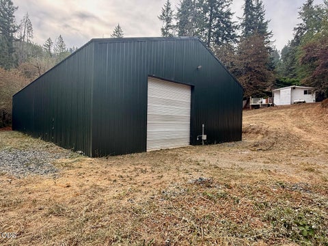 Tiny photo for 122 Sunny Valley Loop, Wolf Creek, OR 97497 (MLS # 220227492)