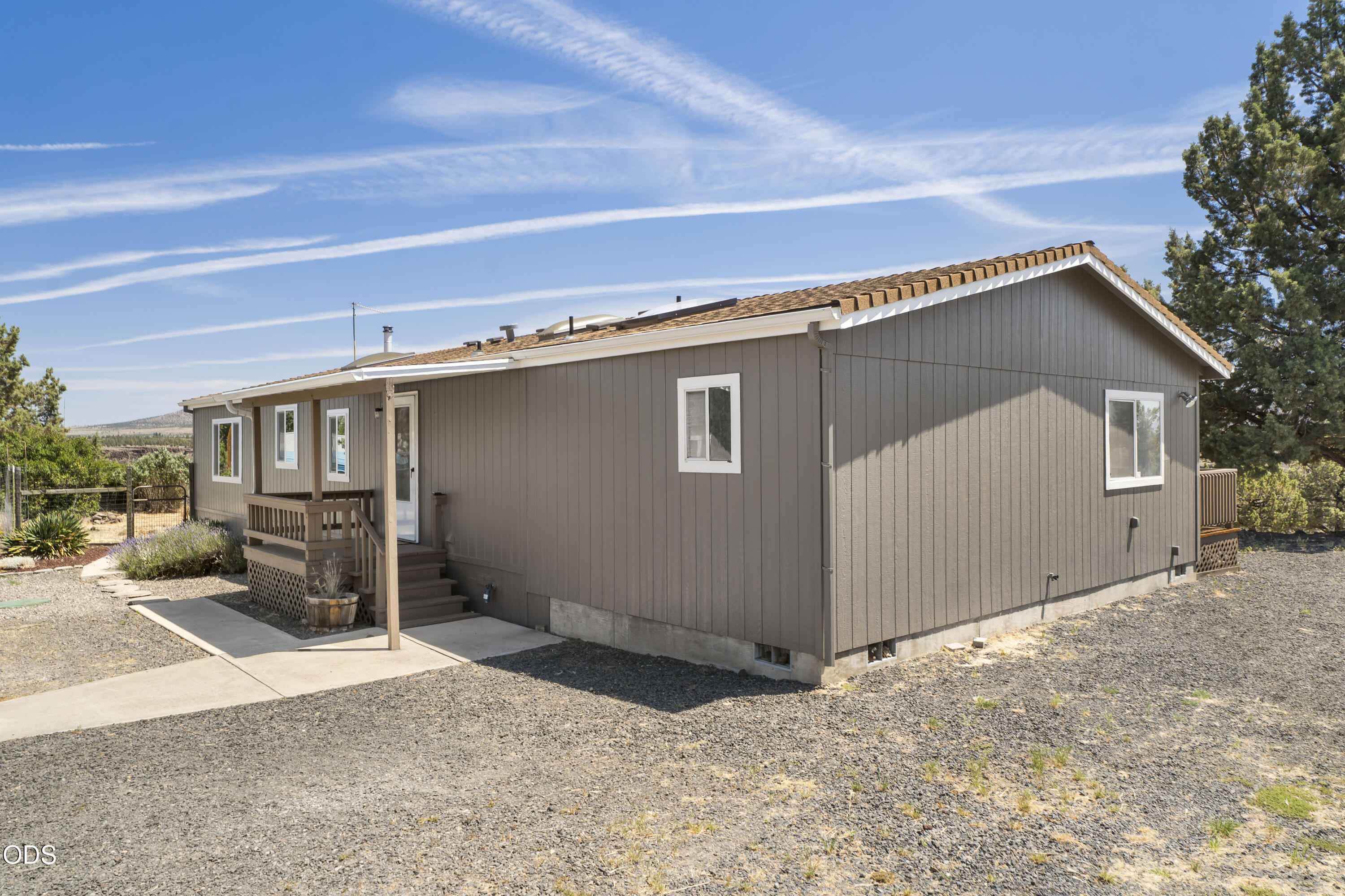 15447 SW Chinook Drive