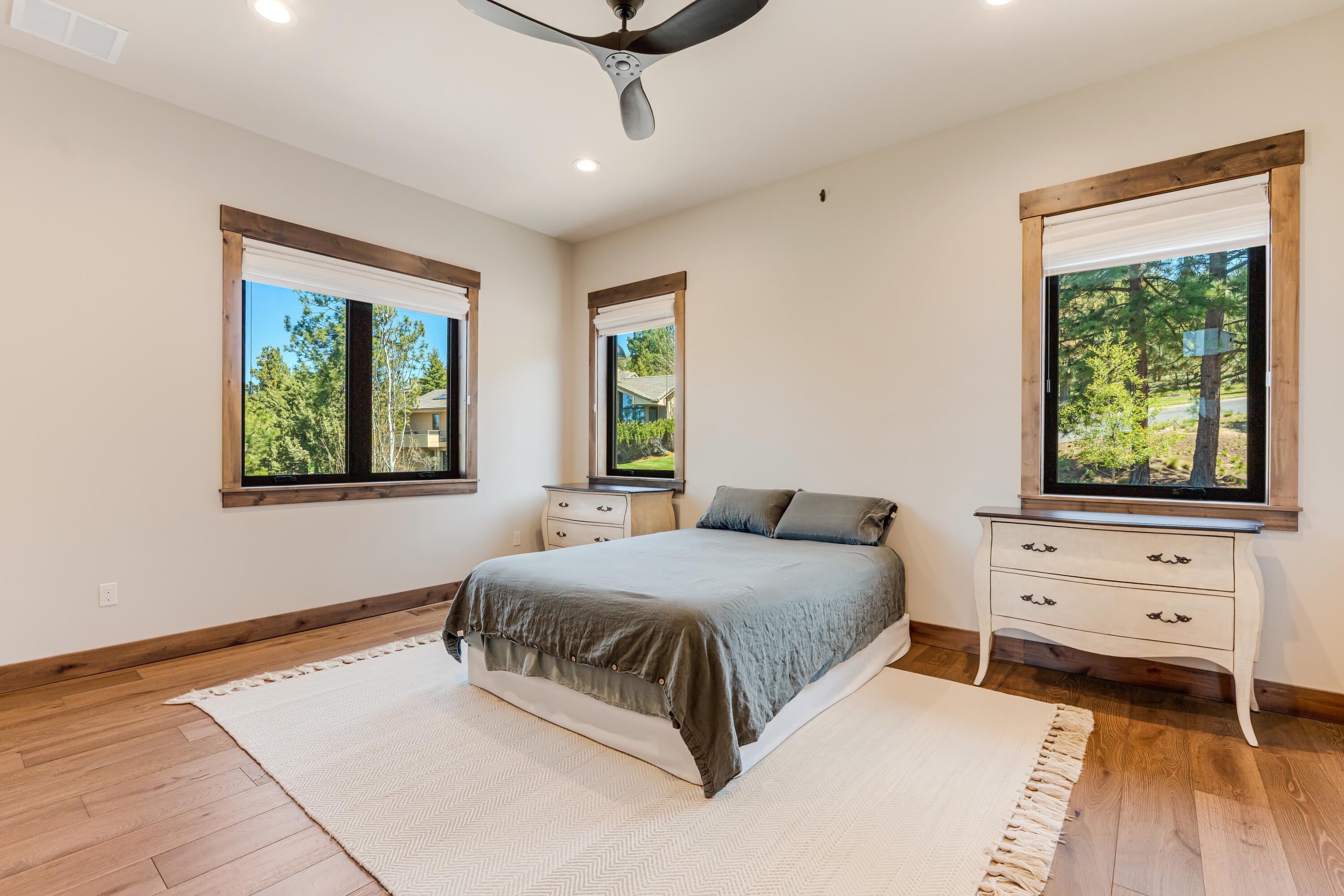 Awbrey Butte - Residential