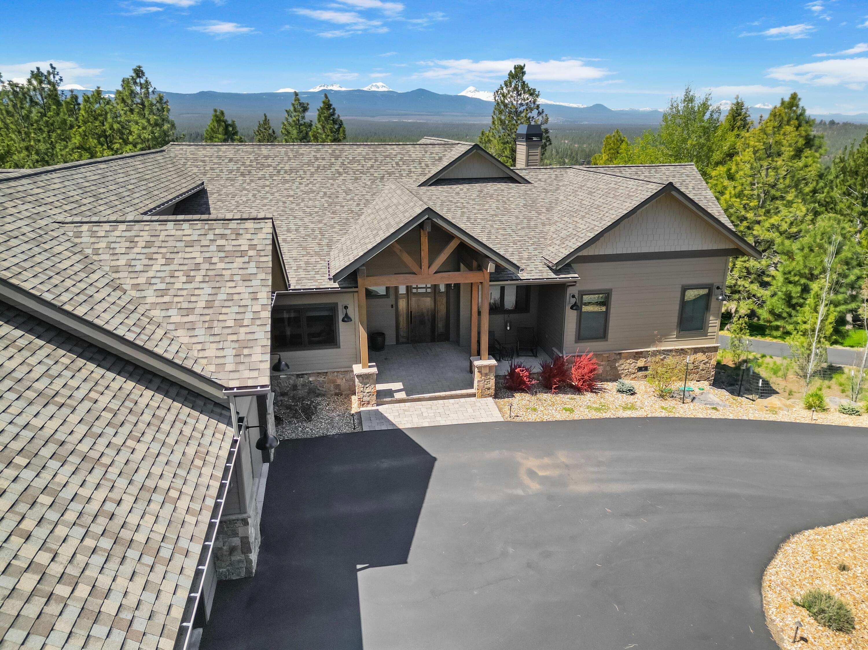 2905 NW Fitzgerald Court