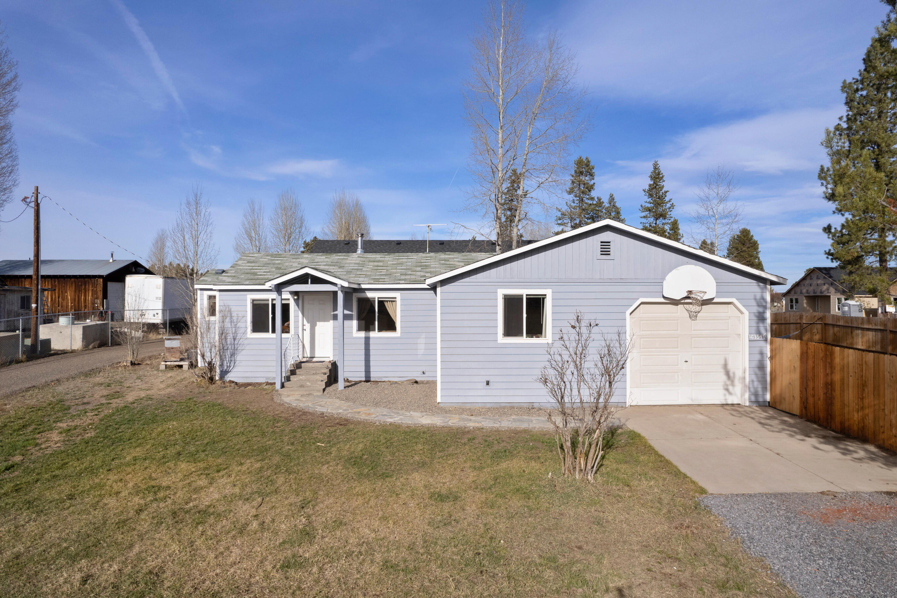 Lapine - Residential