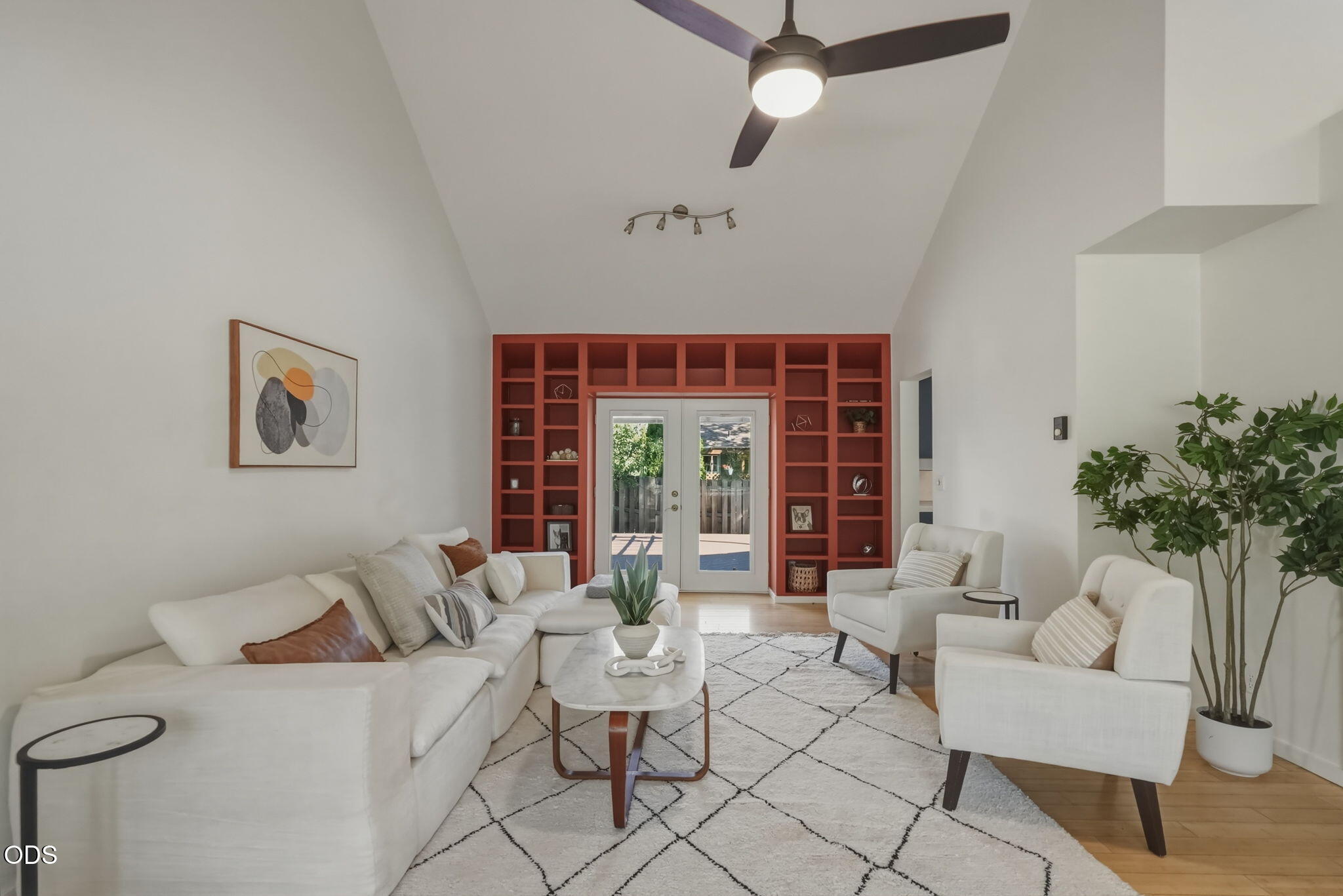 3044 NE Lansing Court