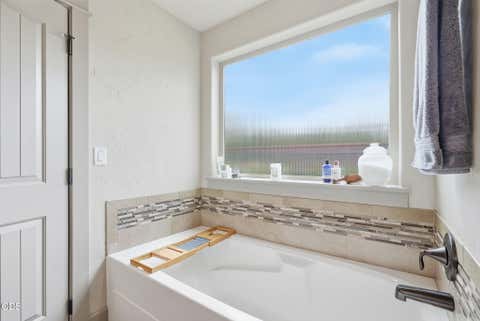Tiny photo for 67295 Gist Road, Bend, OR 97703 (MLS # 220224183)