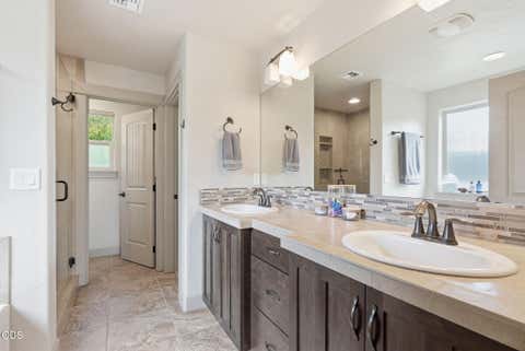 Tiny photo for 67295 Gist Road, Bend, OR 97703 (MLS # 220224183)