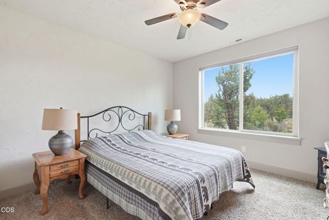 Tiny photo for 67295 Gist Road, Bend, OR 97703 (MLS # 220224183)