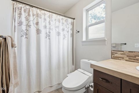 Tiny photo for 67295 Gist Road, Bend, OR 97703 (MLS # 220224183)