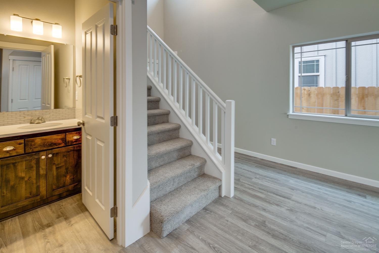 Fieldstone Crossing - Residential