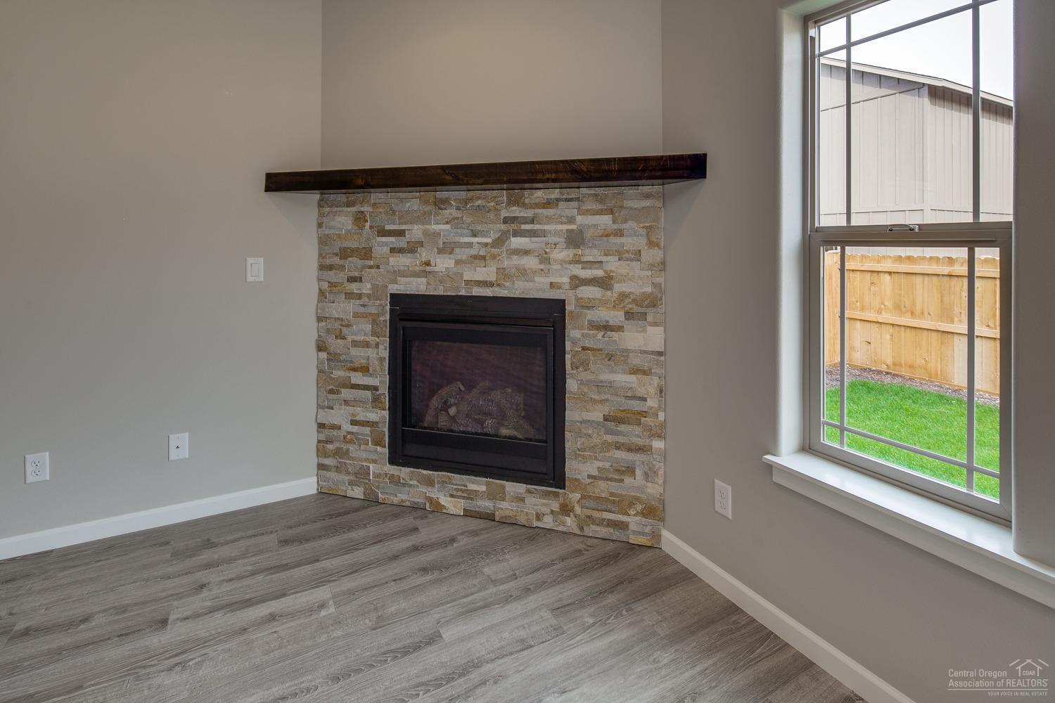 Fieldstone Crossing - Residential