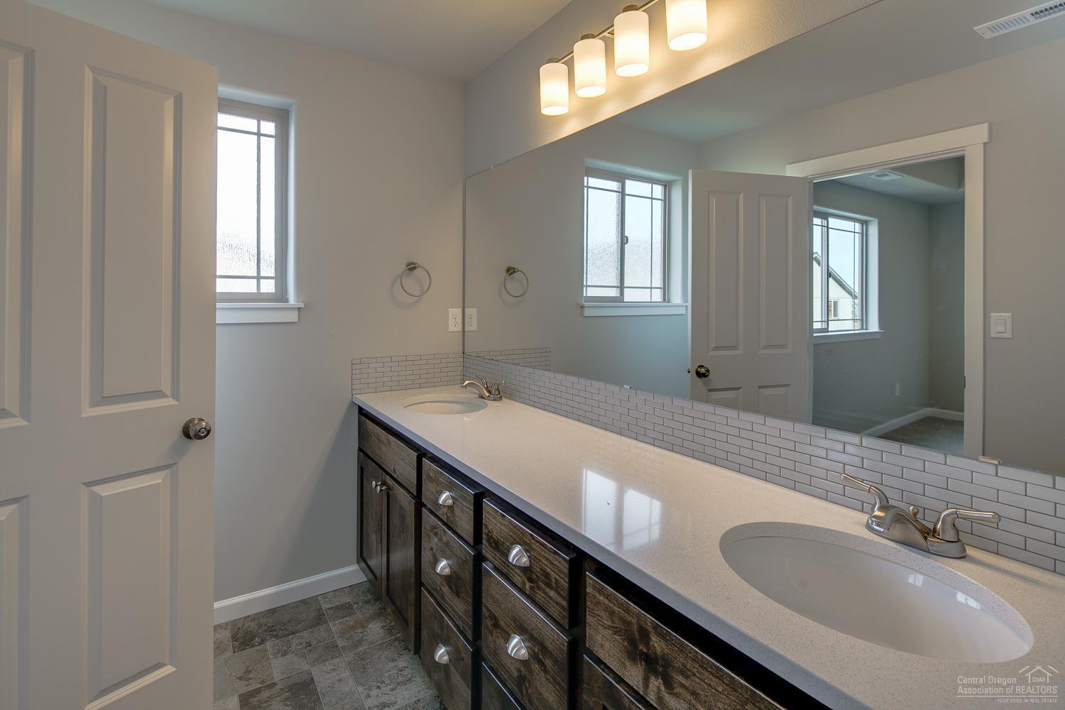 Fieldstone Crossing - Residential