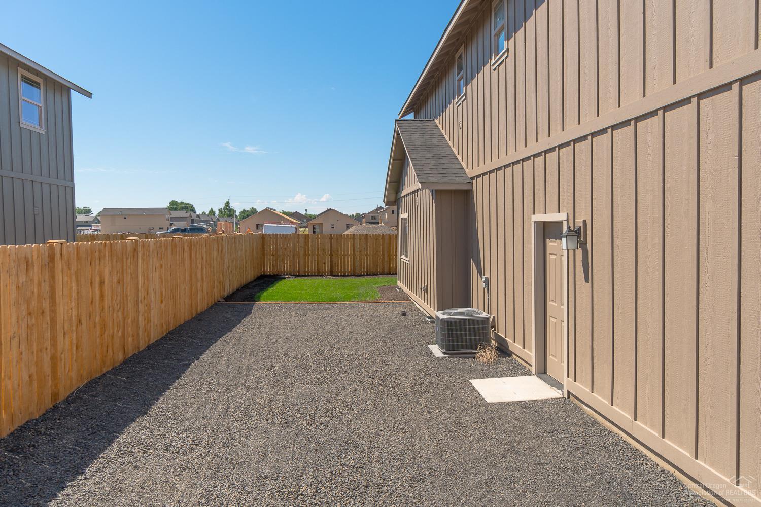 Fieldstone Crossing - Residential