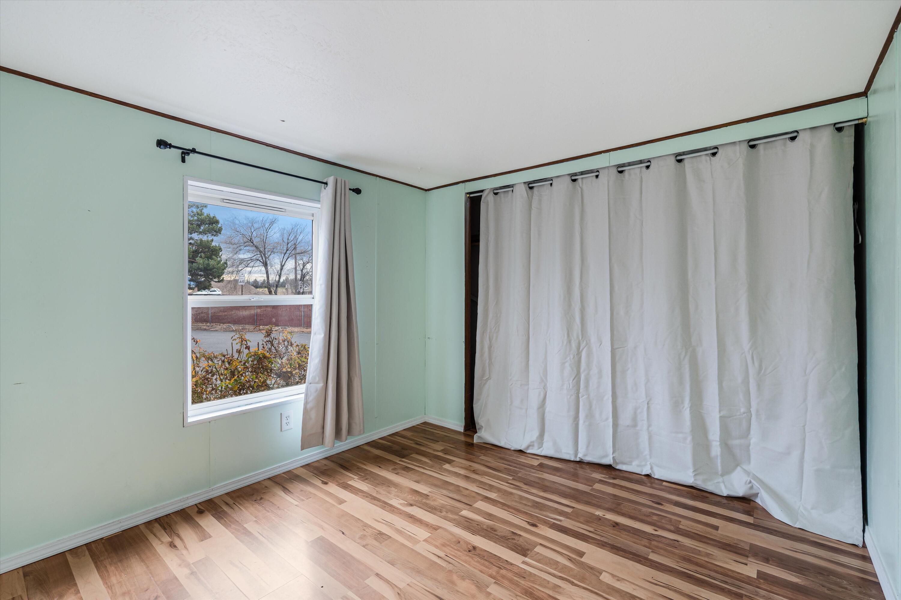 Rustic Ranch Mh Park - Residential