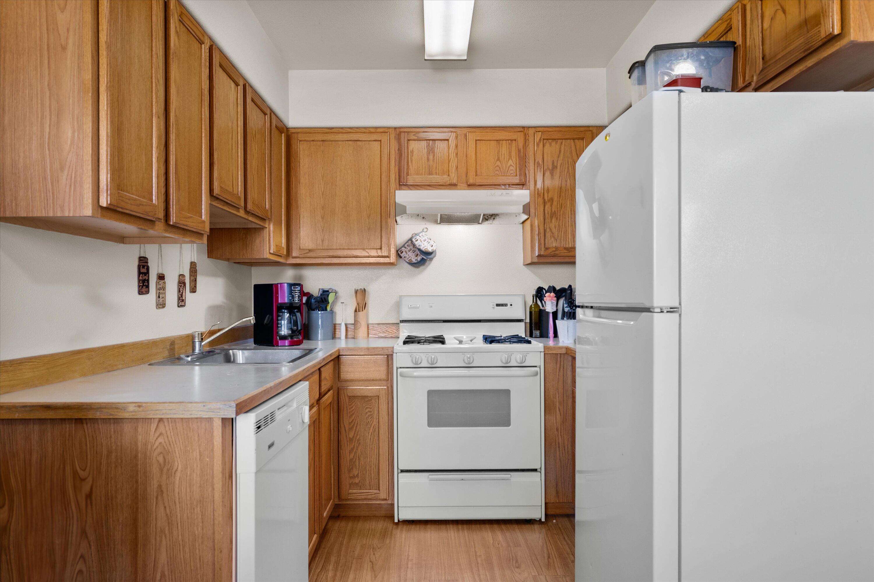 CLAJ - Residential Income