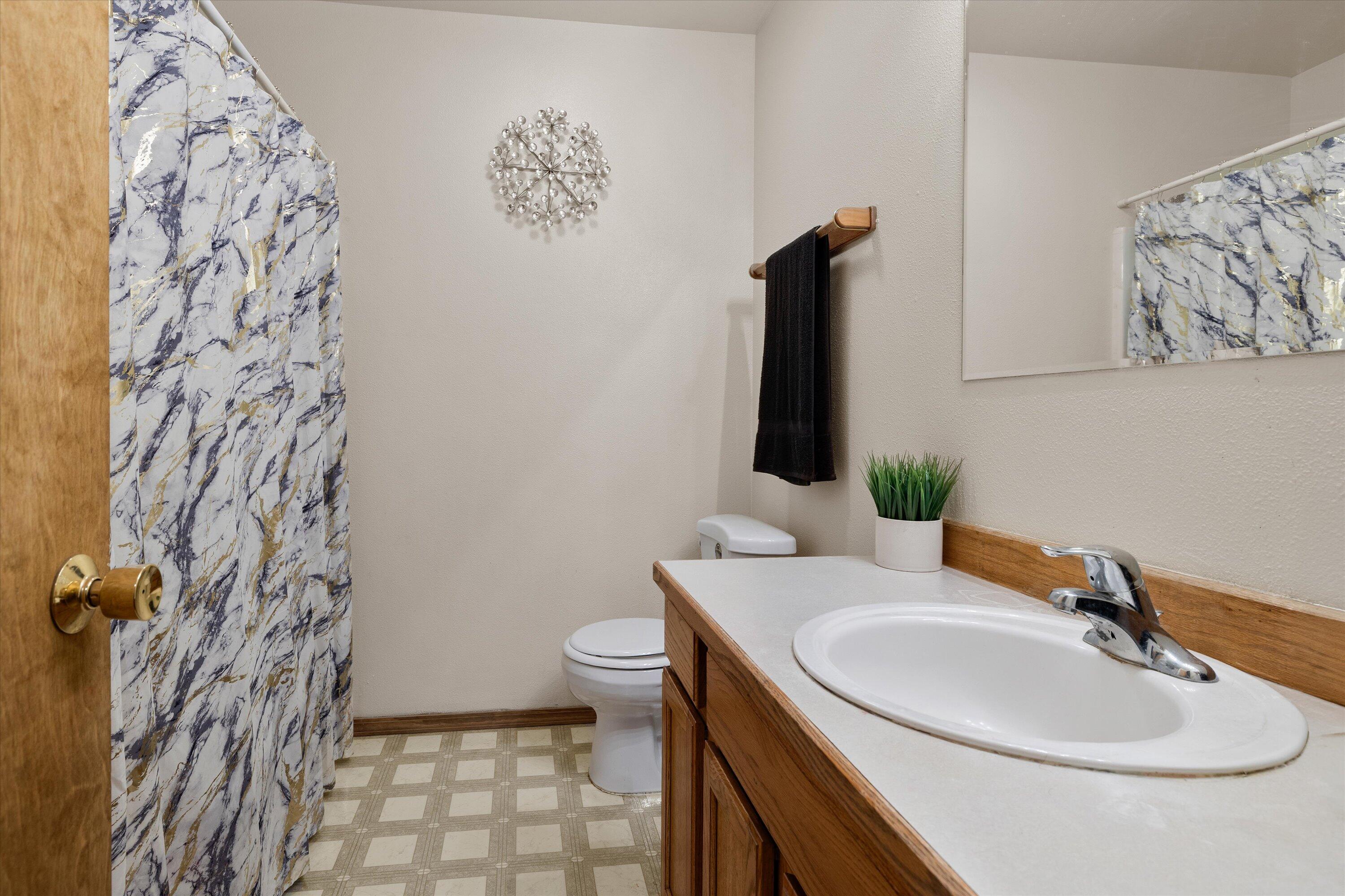 CLAJ - Residential Income