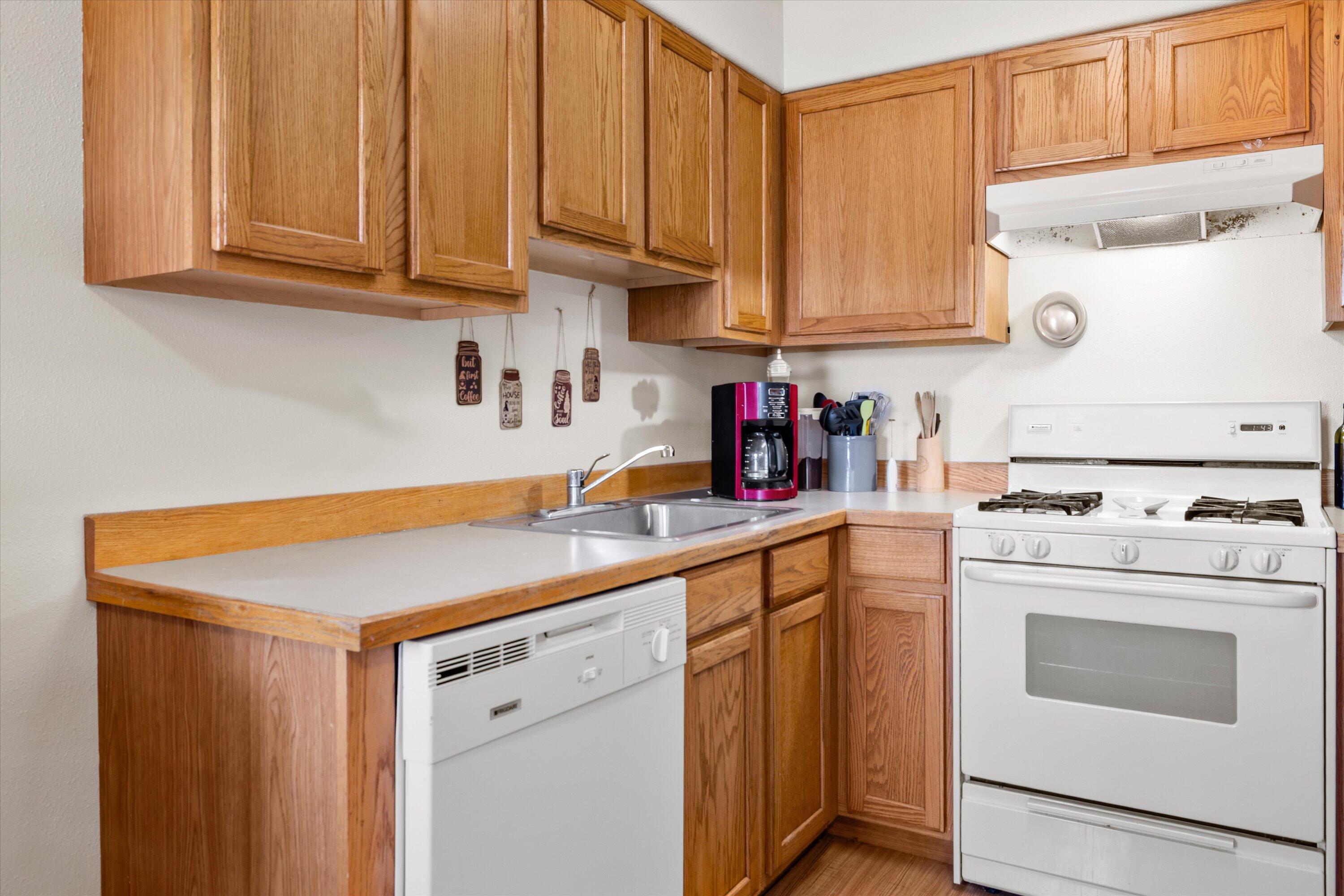 CLAJ - Residential Income