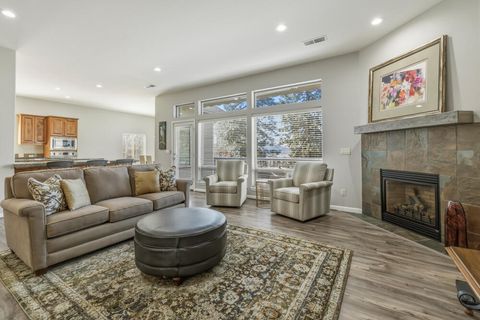 Tiny photo for 4818 Grosbeak Drive, Klamath Falls, OR 97601 (MLS # 220217600)