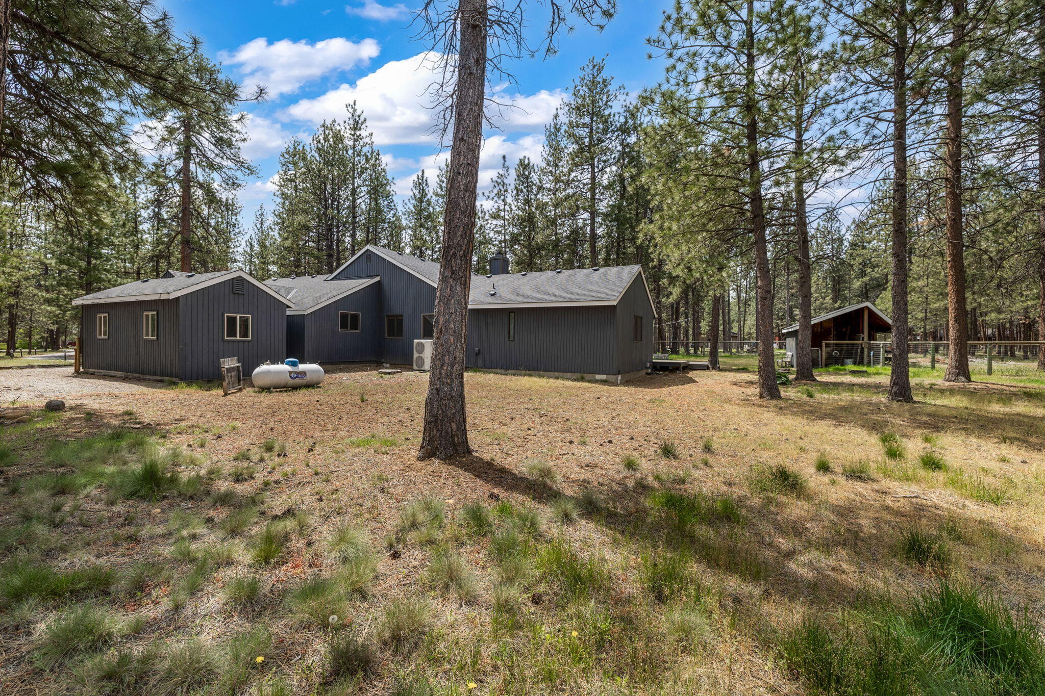 14474 Crossroads Loop