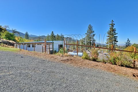 Tiny photo for 3152 Siskiyou Boulevard, Ashland, OR 97520 (MLS # 220211093)