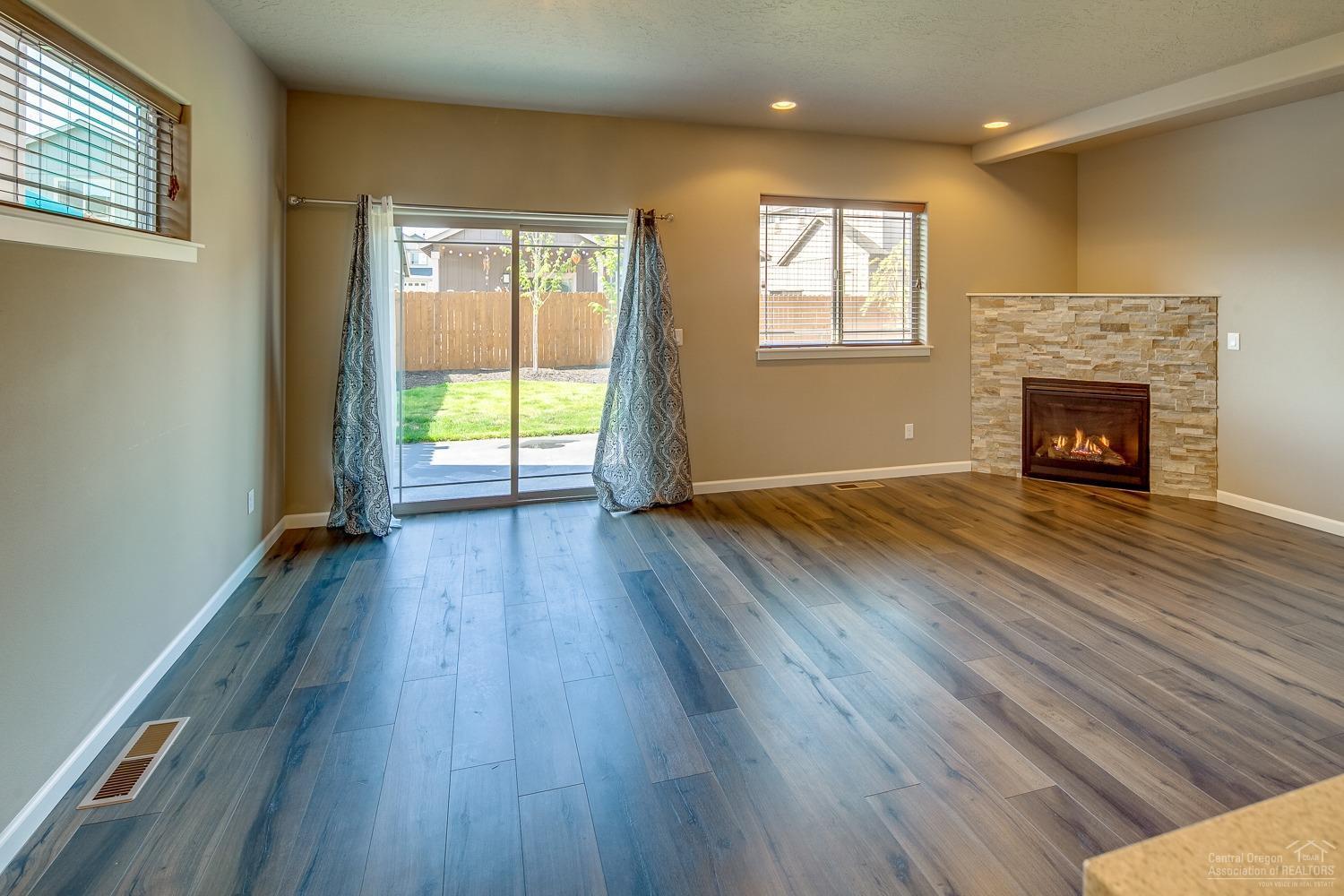 Fieldstone Crossing - Residential