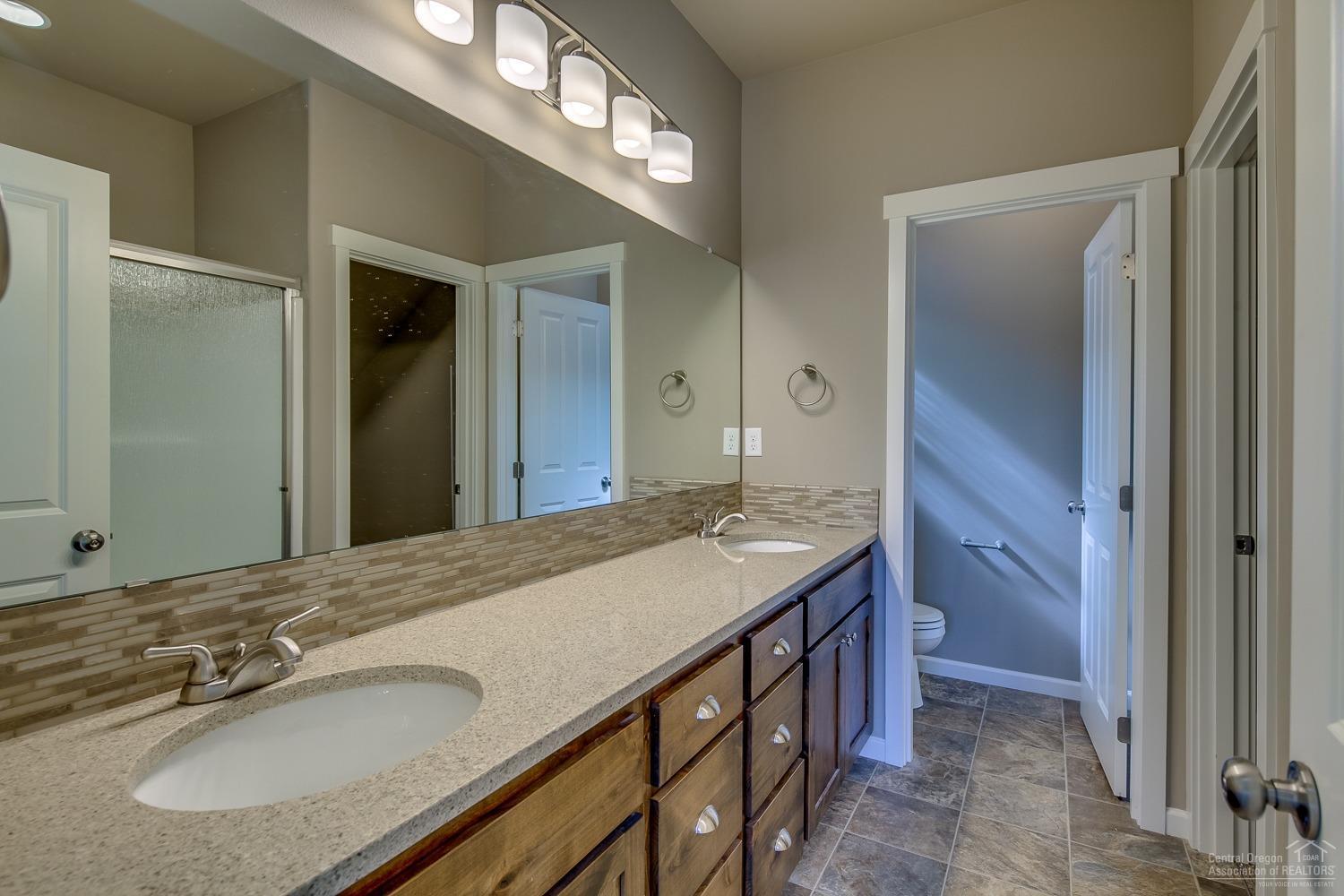 Fieldstone Crossing - Residential