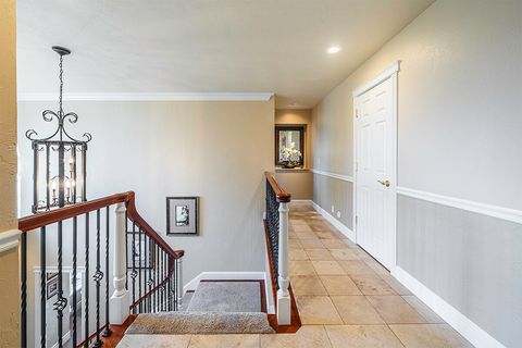 Tiny photo for 3343 Lone Pine Road, Medford, OR 97504 (MLS # 220213987)