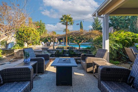 Tiny photo for 3343 Lone Pine Road, Medford, OR 97504 (MLS # 220213987)