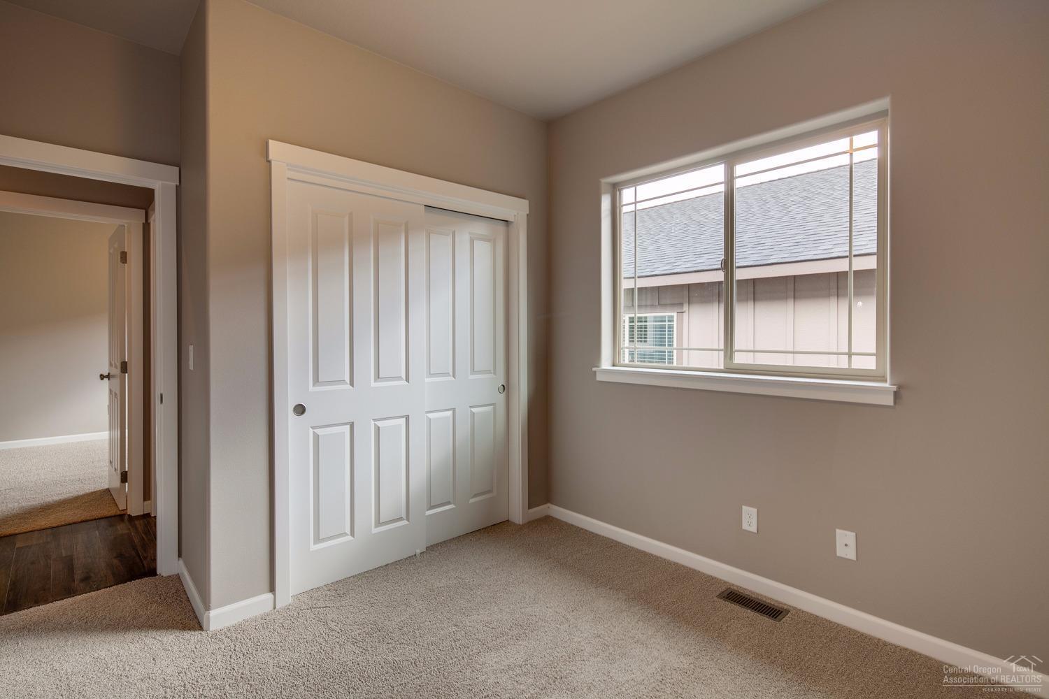 Kian Canyon - Residential