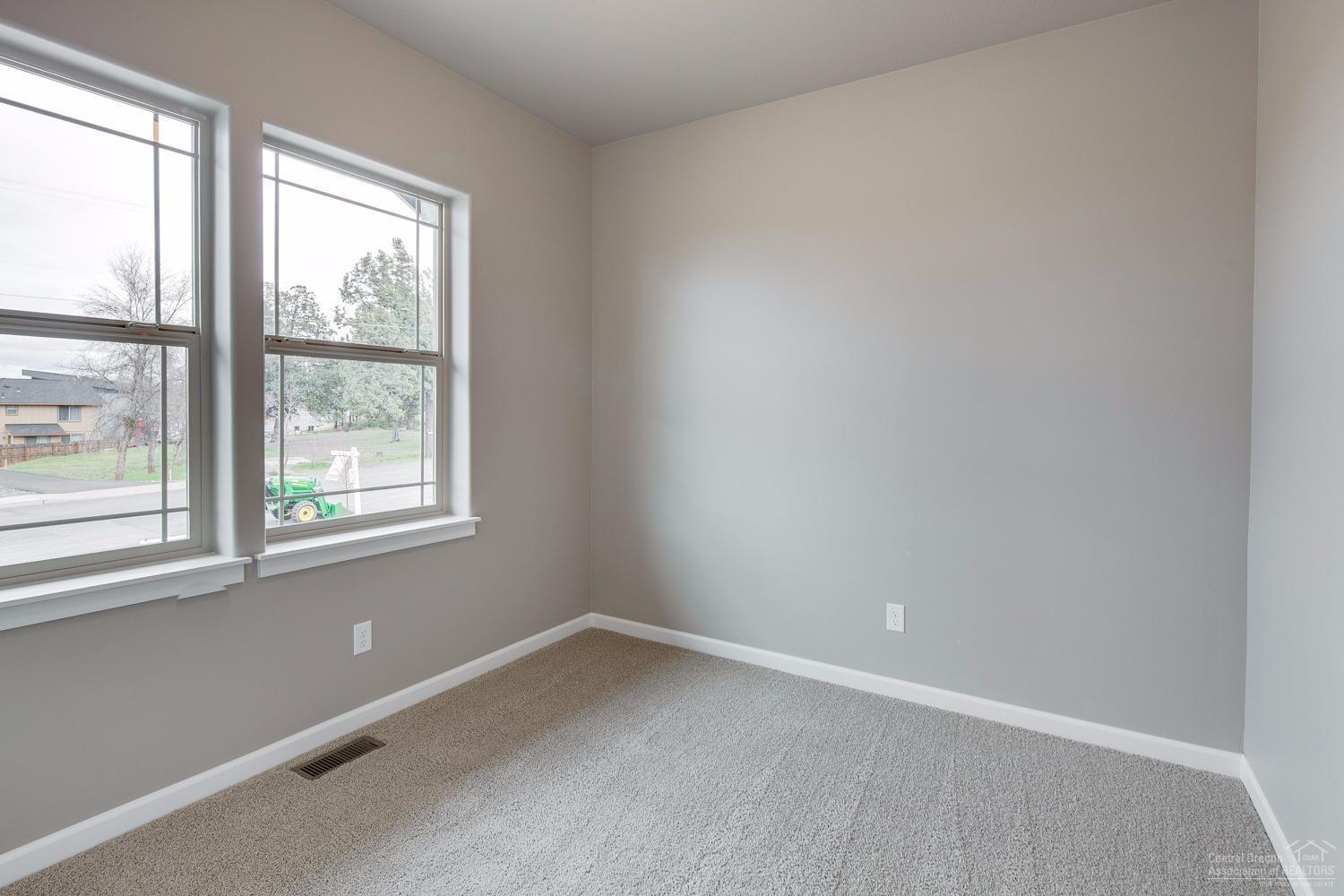 Kian Canyon - Residential