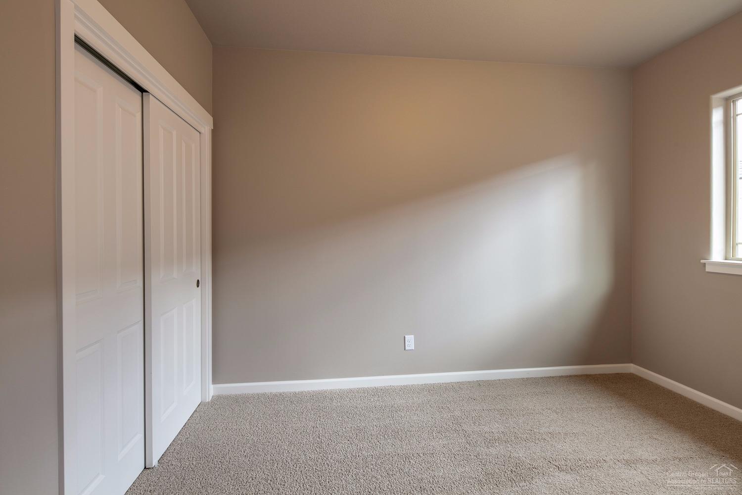 Kian Canyon - Residential