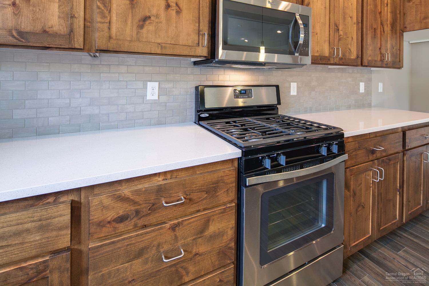 Kian Canyon - Residential