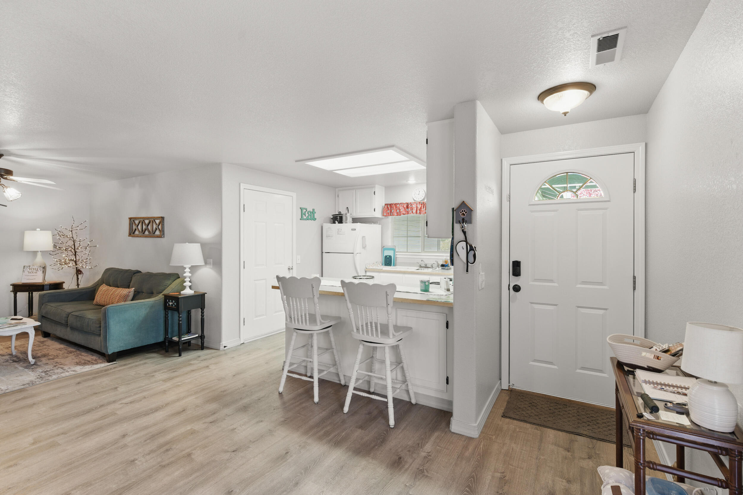 1546 Skyhawk Ridge