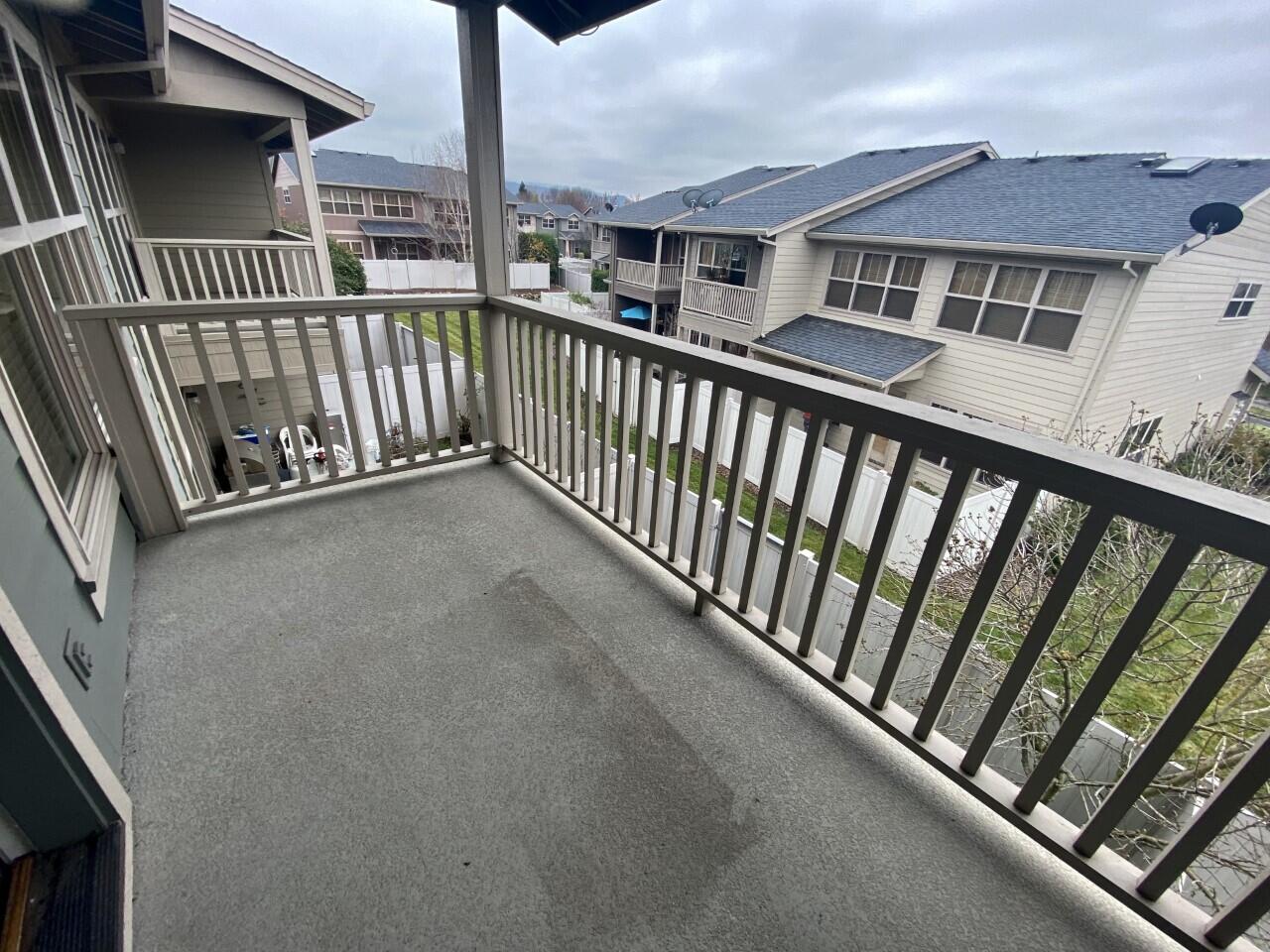 Alderwood Townhomes - Residential