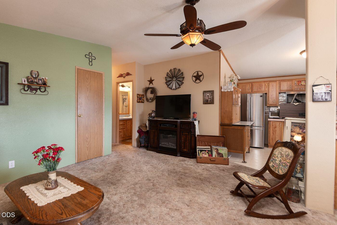 5063 S Highway 97 UNIT 1