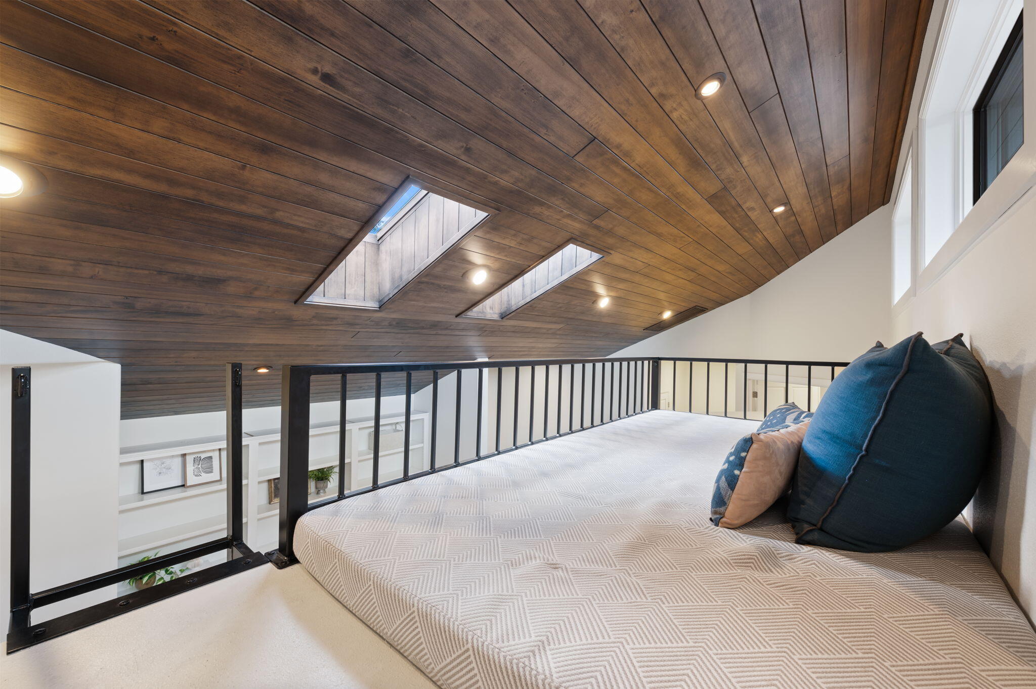 Broken Top - Residential