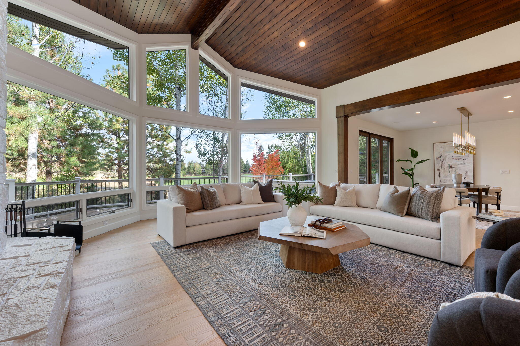 Broken Top - Residential