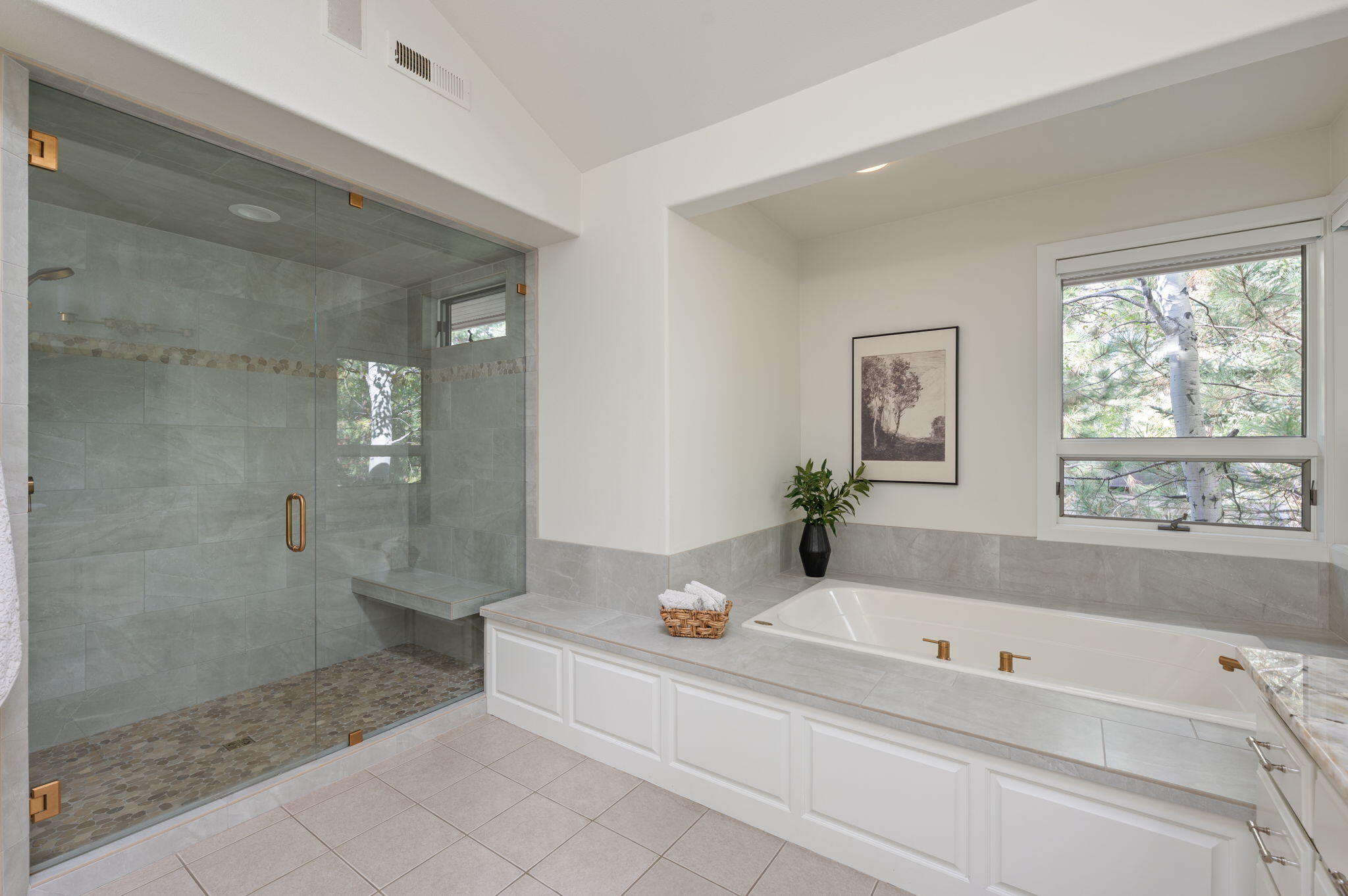 Broken Top - Residential