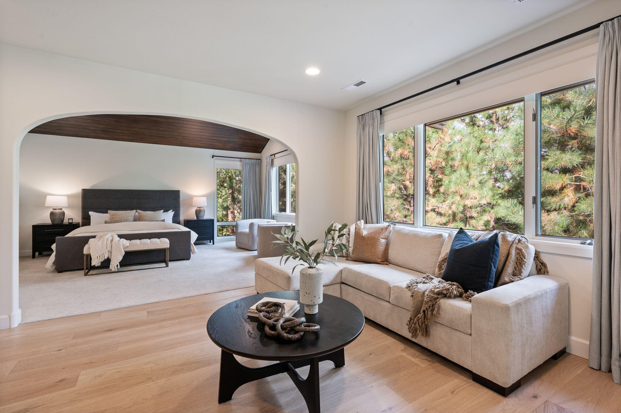 Broken Top - Residential